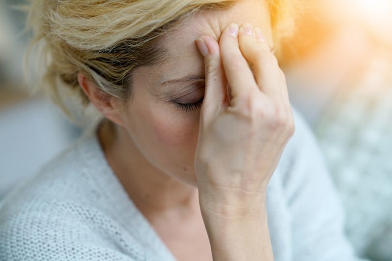 Women having migraine, distress due to gambling addiction